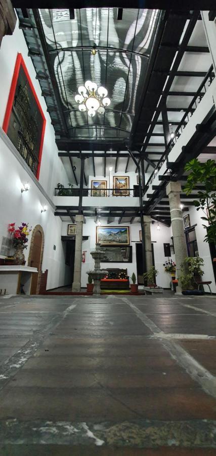 Hostal Flores Quito Zewnętrze zdjęcie