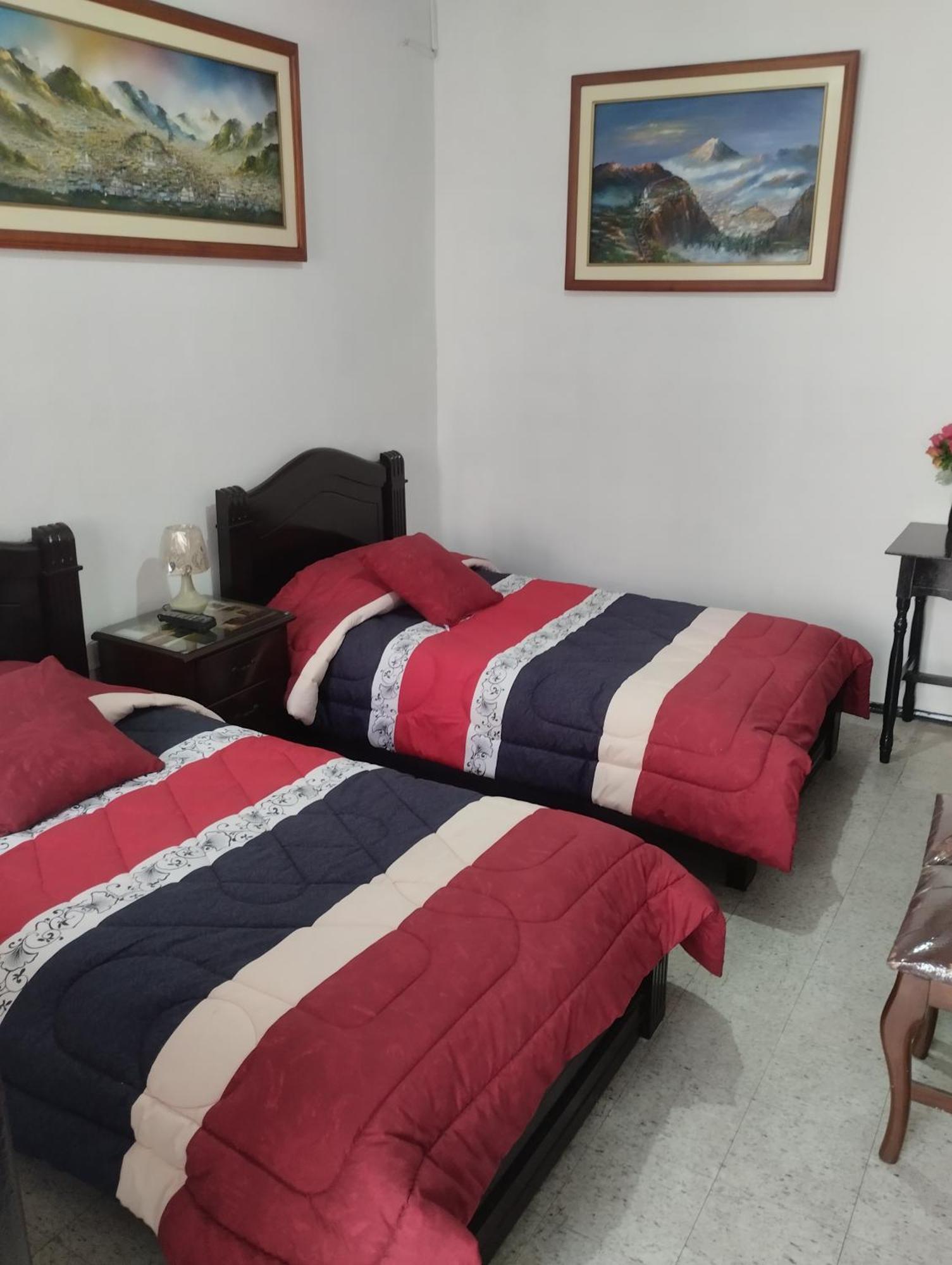 Hostal Flores Quito Zewnętrze zdjęcie