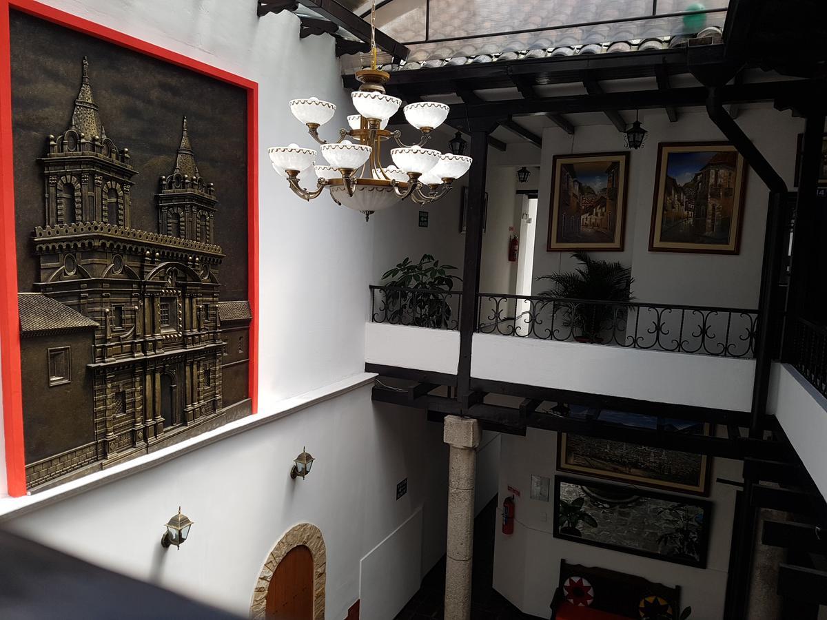 Hostal Flores Quito Zewnętrze zdjęcie